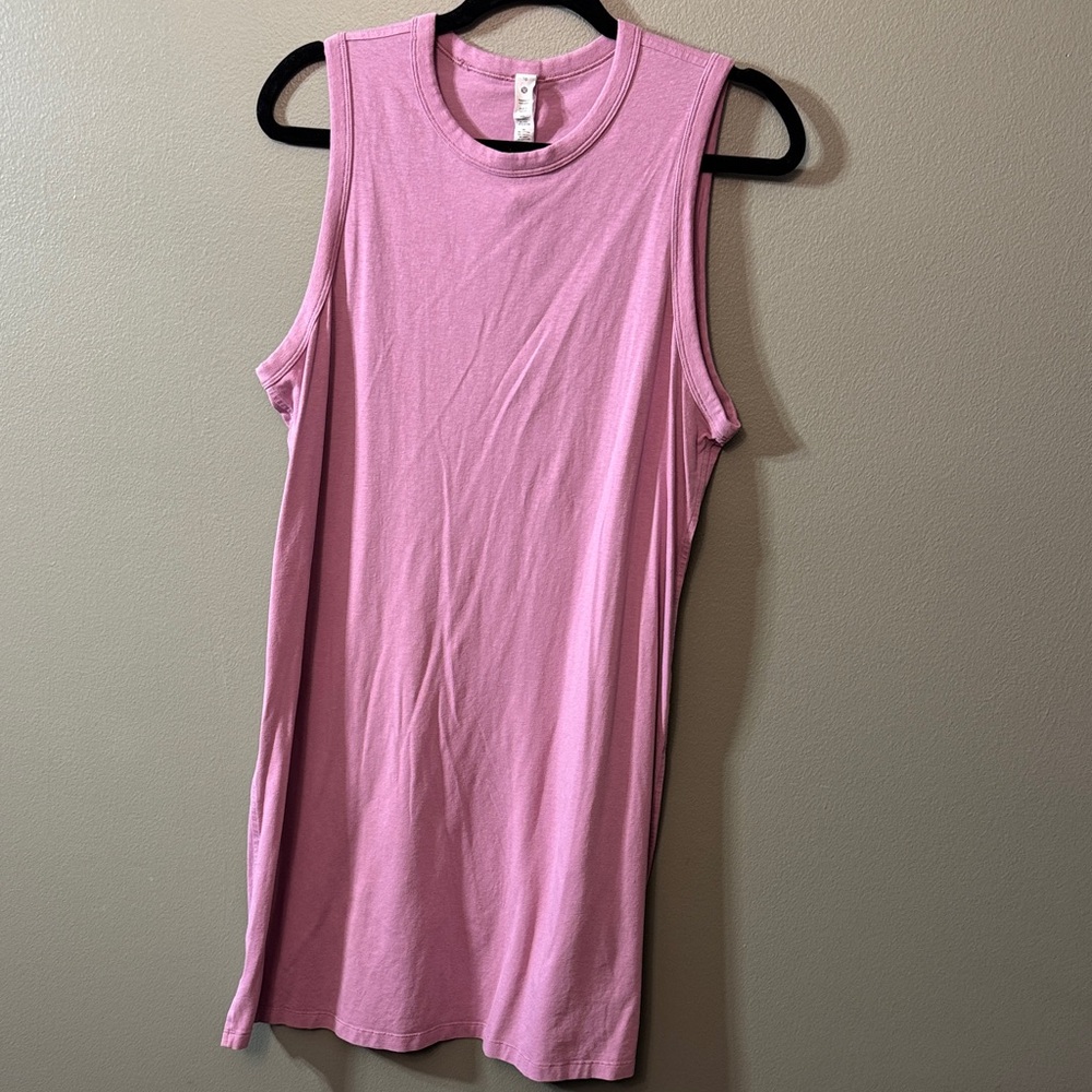 Lululemon Sleeveless Pink tshirt dress with texture size 10